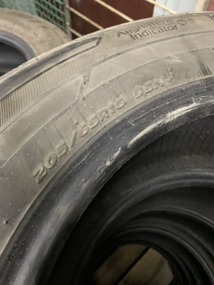 Летние шины 205/65 R16 Hankook Kinergy ST