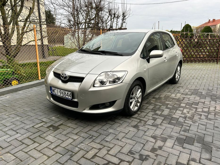 Toyota Auris Toyota Auris 2010 Niski Przebieg Bezwypadkowy
