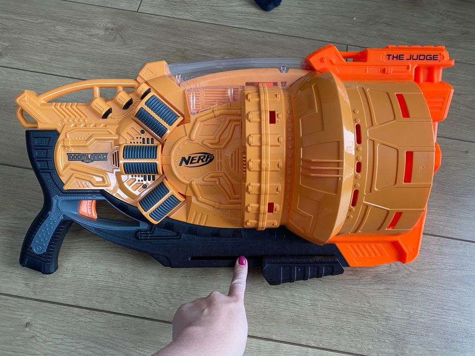 Hasbro Nerf Doomlands Judge B8571