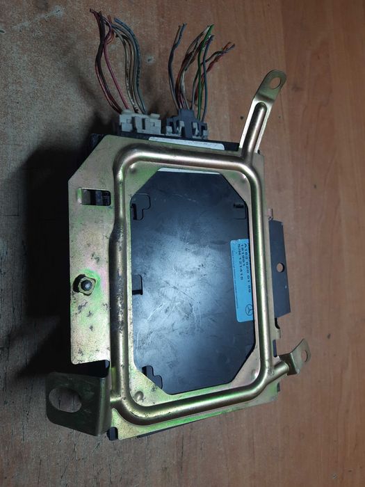 Усилитель підсилювач Мерседес МЛ w163 A1638200189