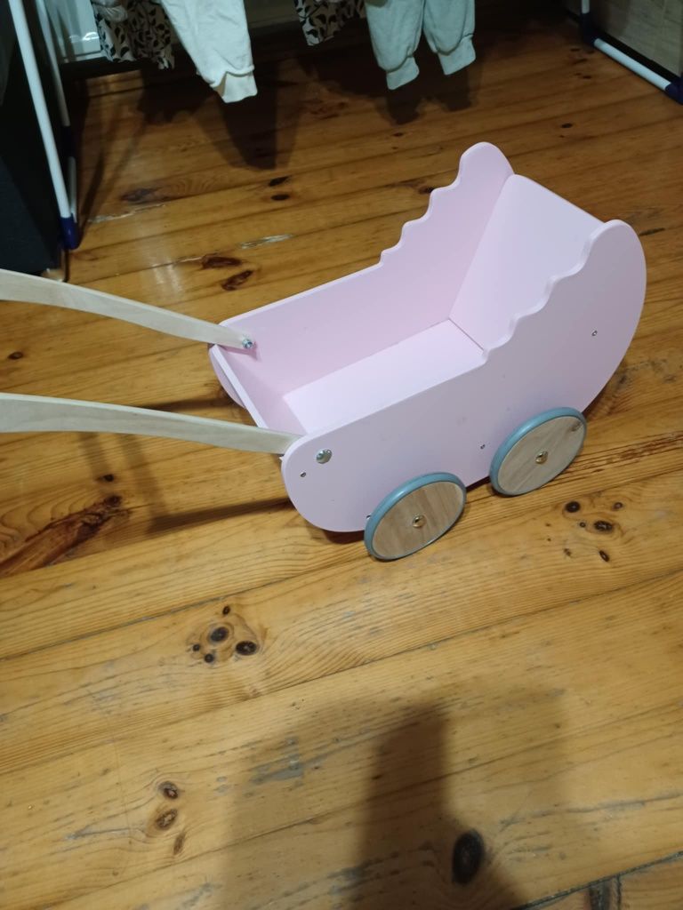 Wózek drewniany dla lalek