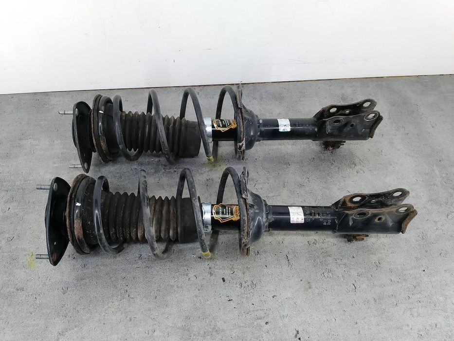 AMORTYZATORY PRZÓD KOMPLET TOYOTA YARIS I 423135 JP GROUP 1.0 16V