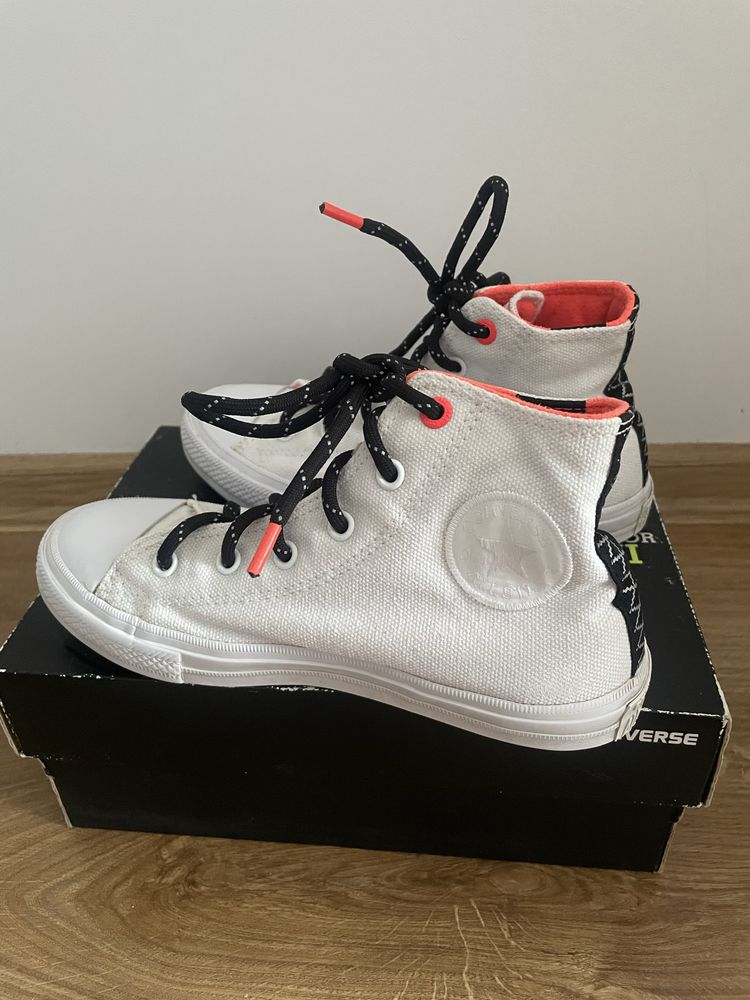 Converse  Chuck Taylor All Star II