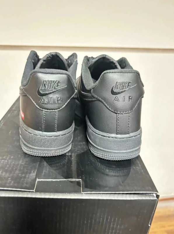 ButyDamskie NikeAirForce1Black Trampki Supreme Roz.44