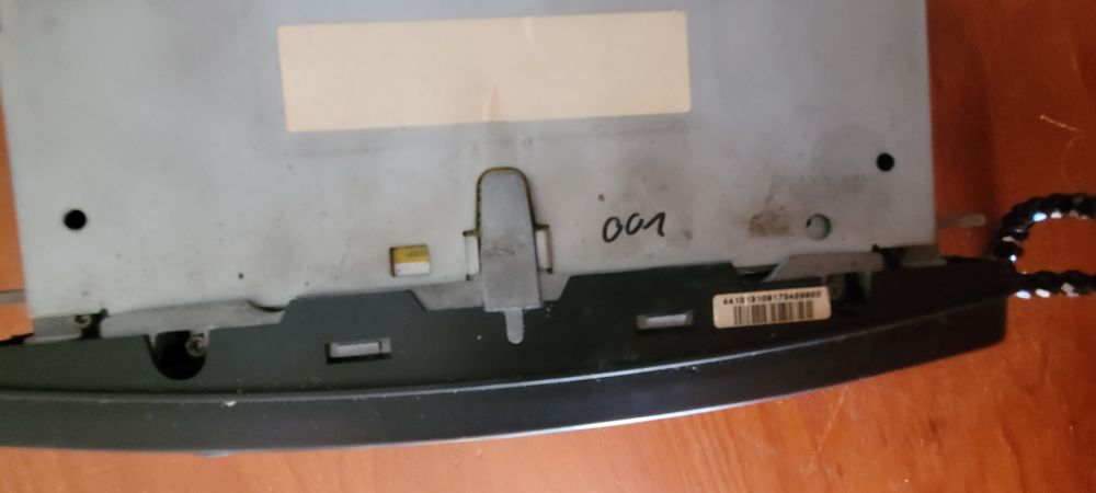 Auto rádio Mercedes