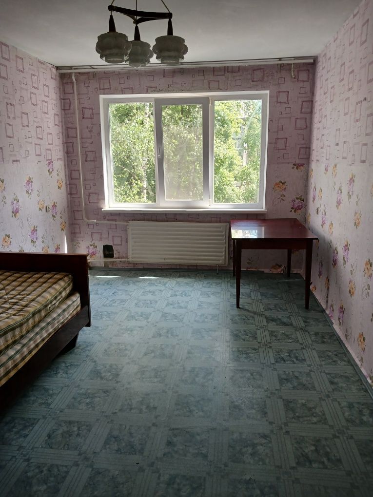 Продам 3х комн  62м2Доценко