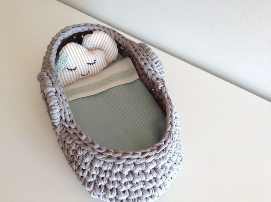 Alcofa/ Cama de brincar NOVA /