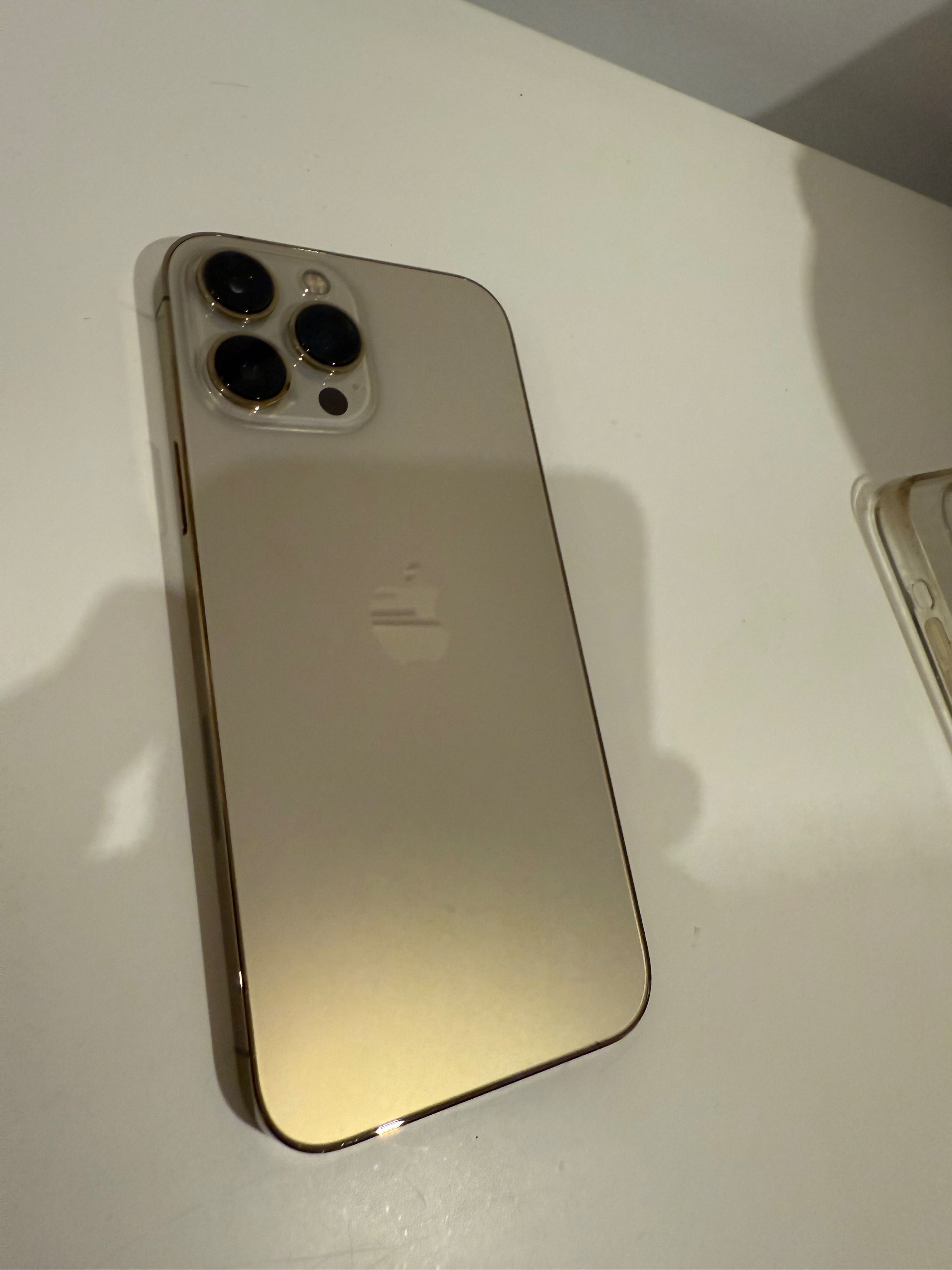 iPhone 14 Pro Max 256GB Dourado - Excelente Estado!