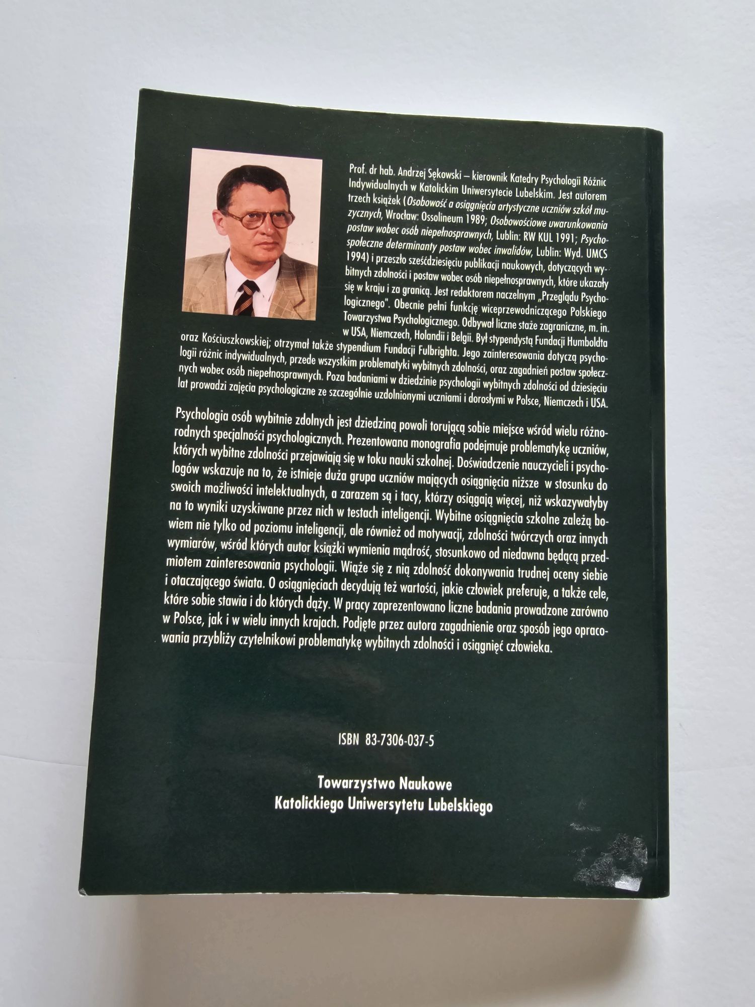 "Osiągnięcia uczniów zdolnych" Andrzej Sękowski, 2001