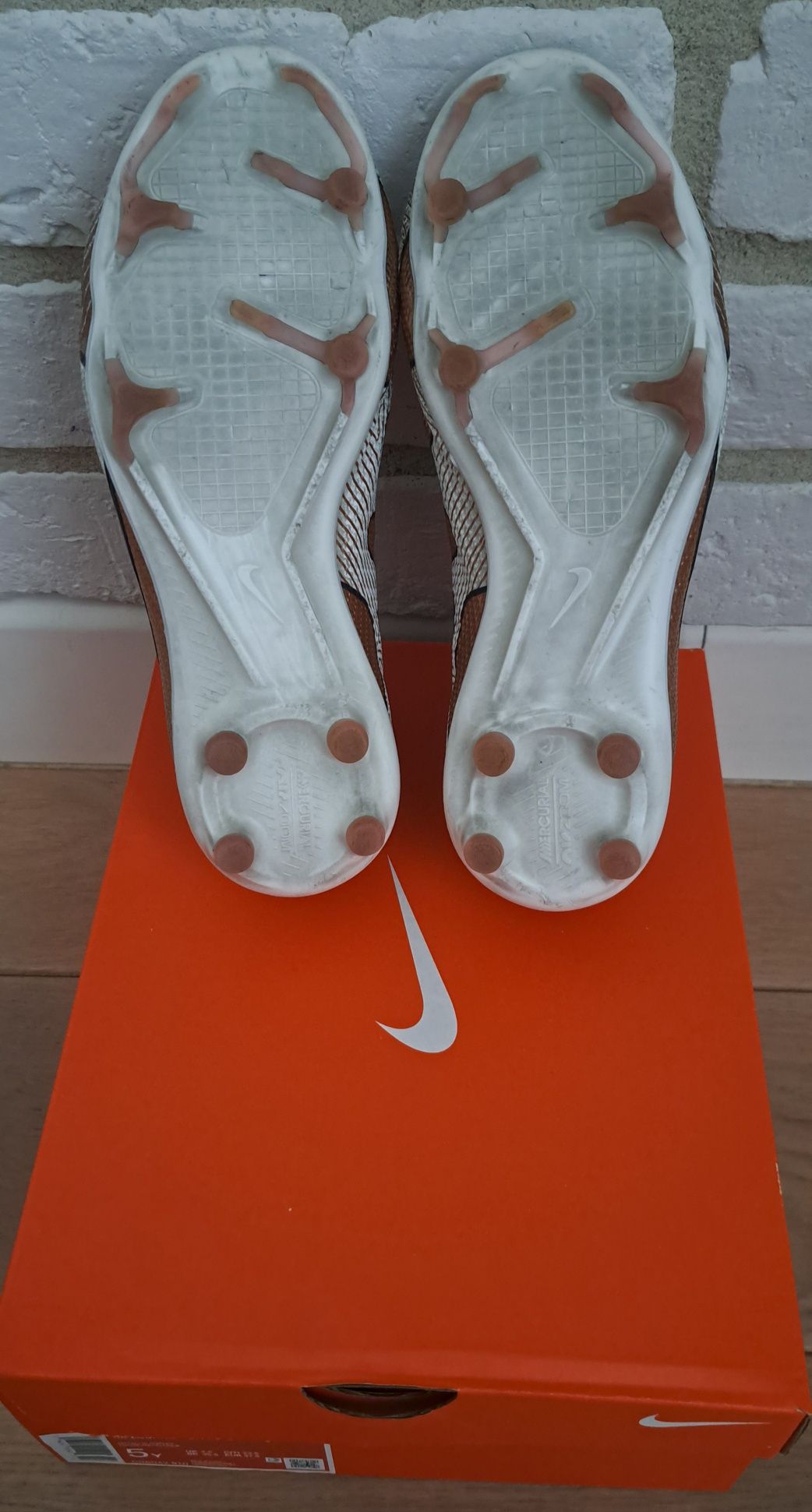 Nike korki piłkarskie Mercurial Zoom Superfly 9 Pro 37,5