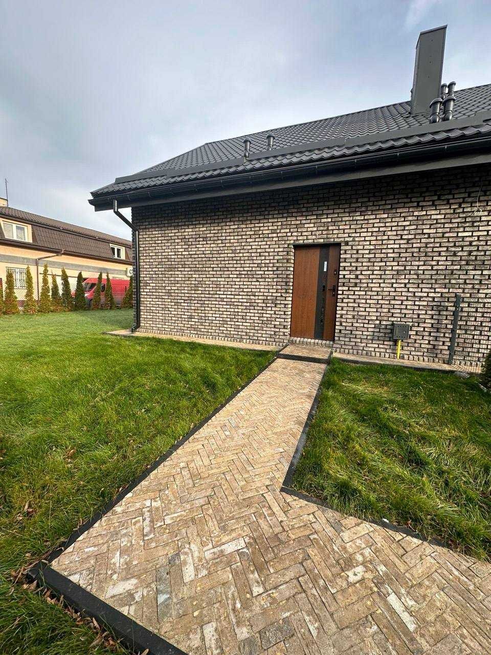 Продаж Сучасного Дуплекса на 110 м2 , у Баварському стилі, Забудовник