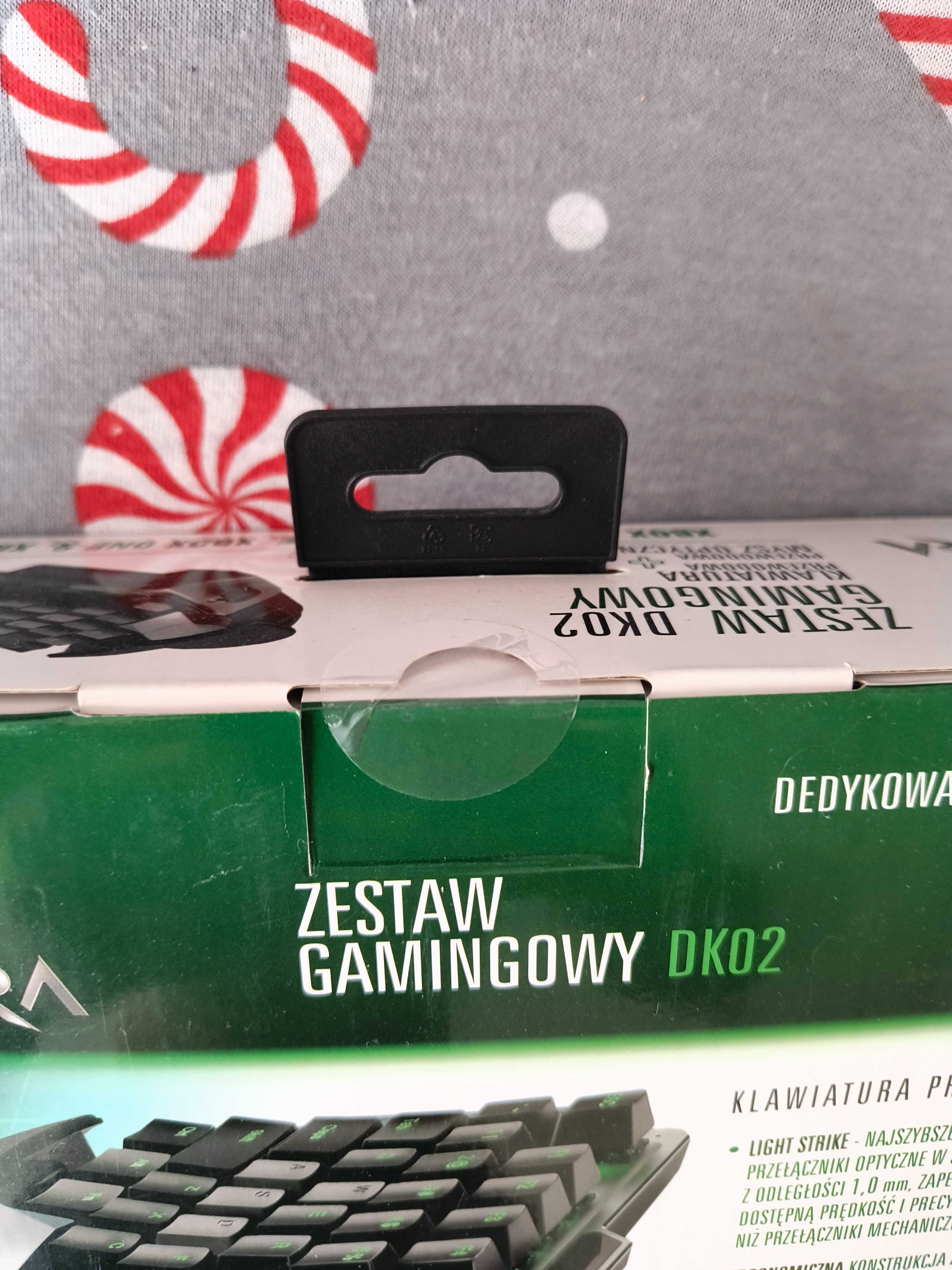 Klawiatura z myszką- zestaw.