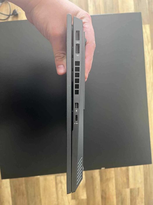 Laptop Omen 15-en0016nw