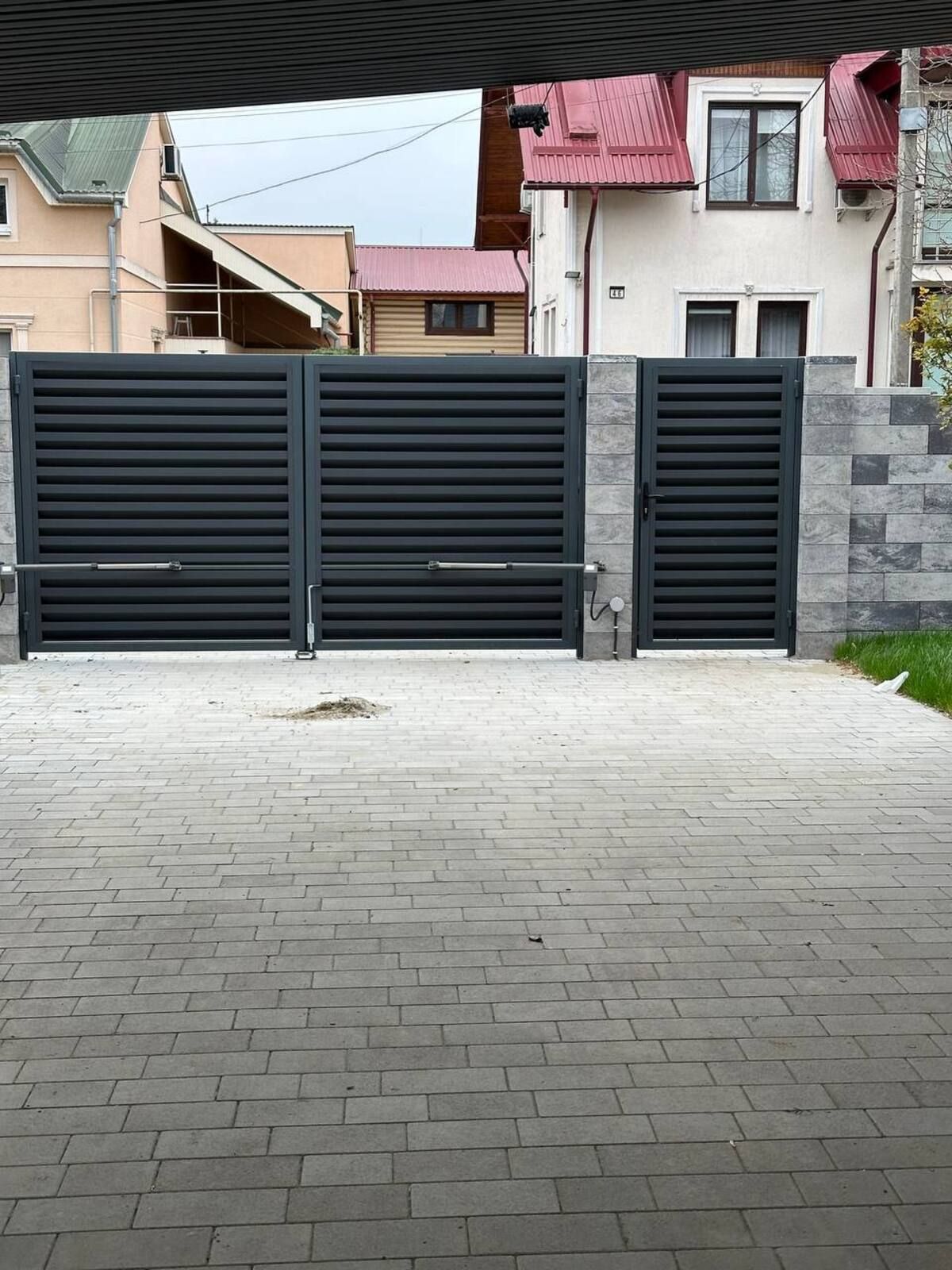 Продаж будинку в центральній частині міста!