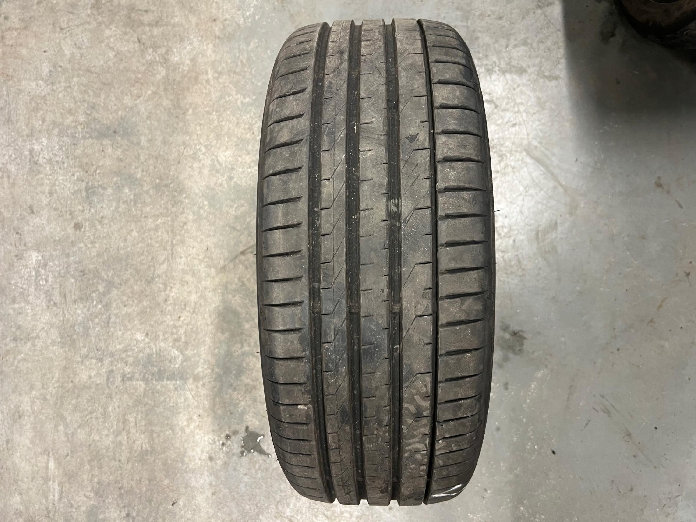 Opona Falken Azenis FKS20 - 225/45/18