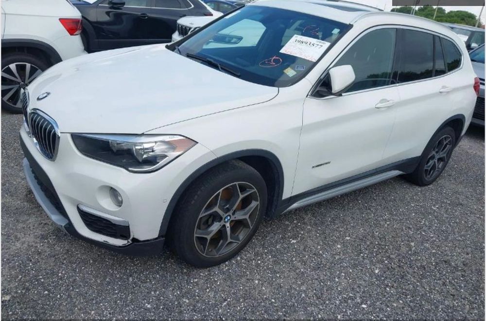 Разборка Шрот Розборка BMW X1 F48 Фара крило бампер