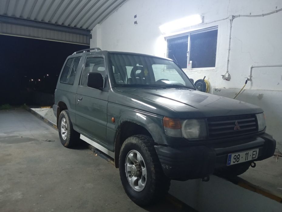 Mitsubishi Pagero GLX