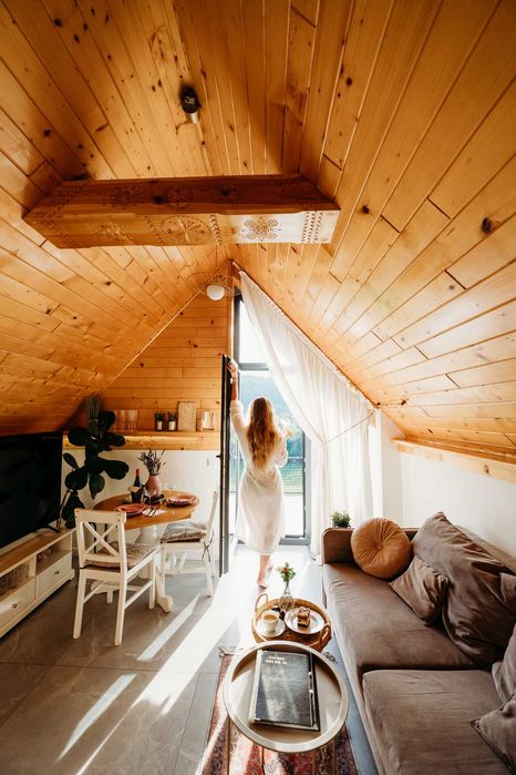 Apartamenty WHITE i ROYAL *Jacuzzi*Sauna*Bilard*Kino*Masaże*Plac Zabaw