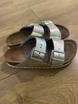 Birkenstock Arizona stebrne klapki damskie 37