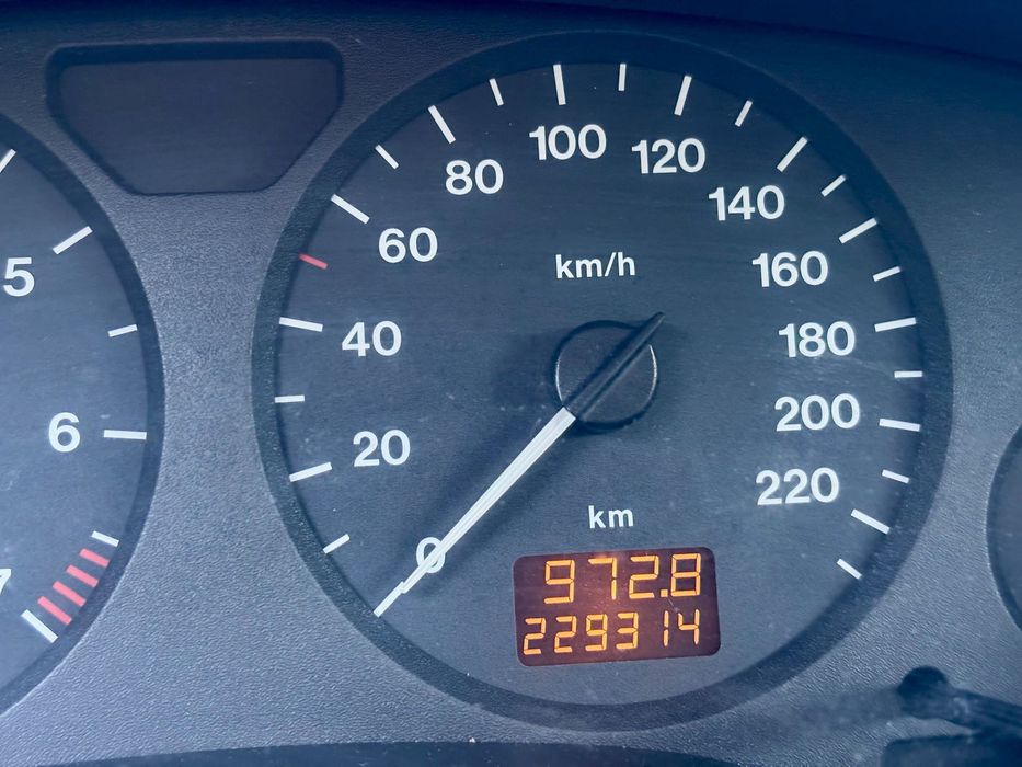 Opel zafira  7 lugares a gasolina