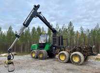MASZYNA do transportu DREWNA forwarder leśny John Deere 1010e 2013r.