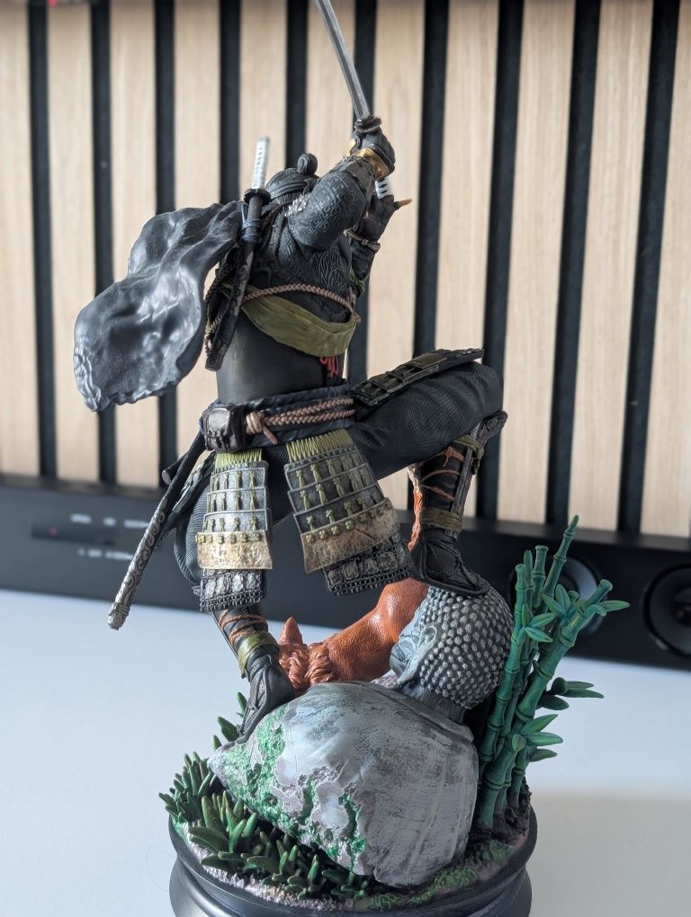 Figura e funko pop ghost of Tsushima