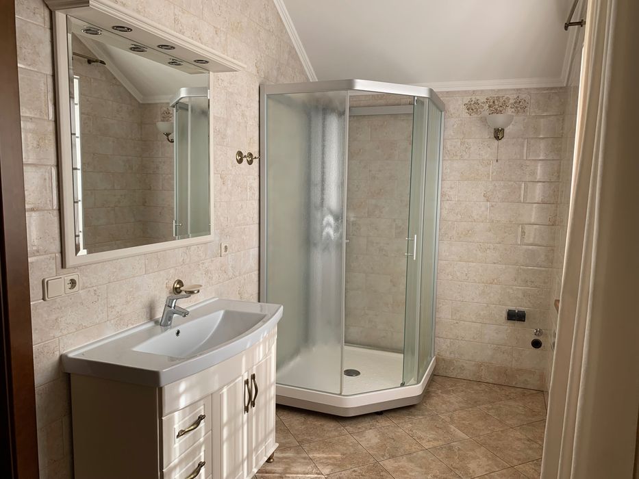 Оренда БЕЗ% будинку 185 м², 6 сот / Нивки, Порічкова / аренда дома