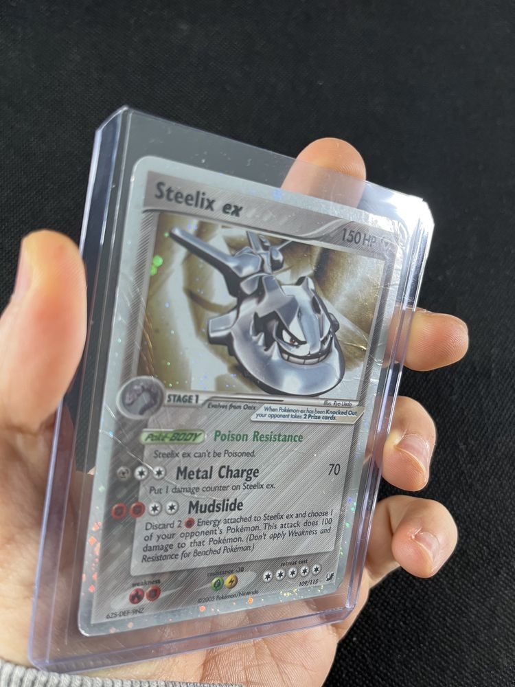 Karta pokemon Unseen Forces Steelix ex