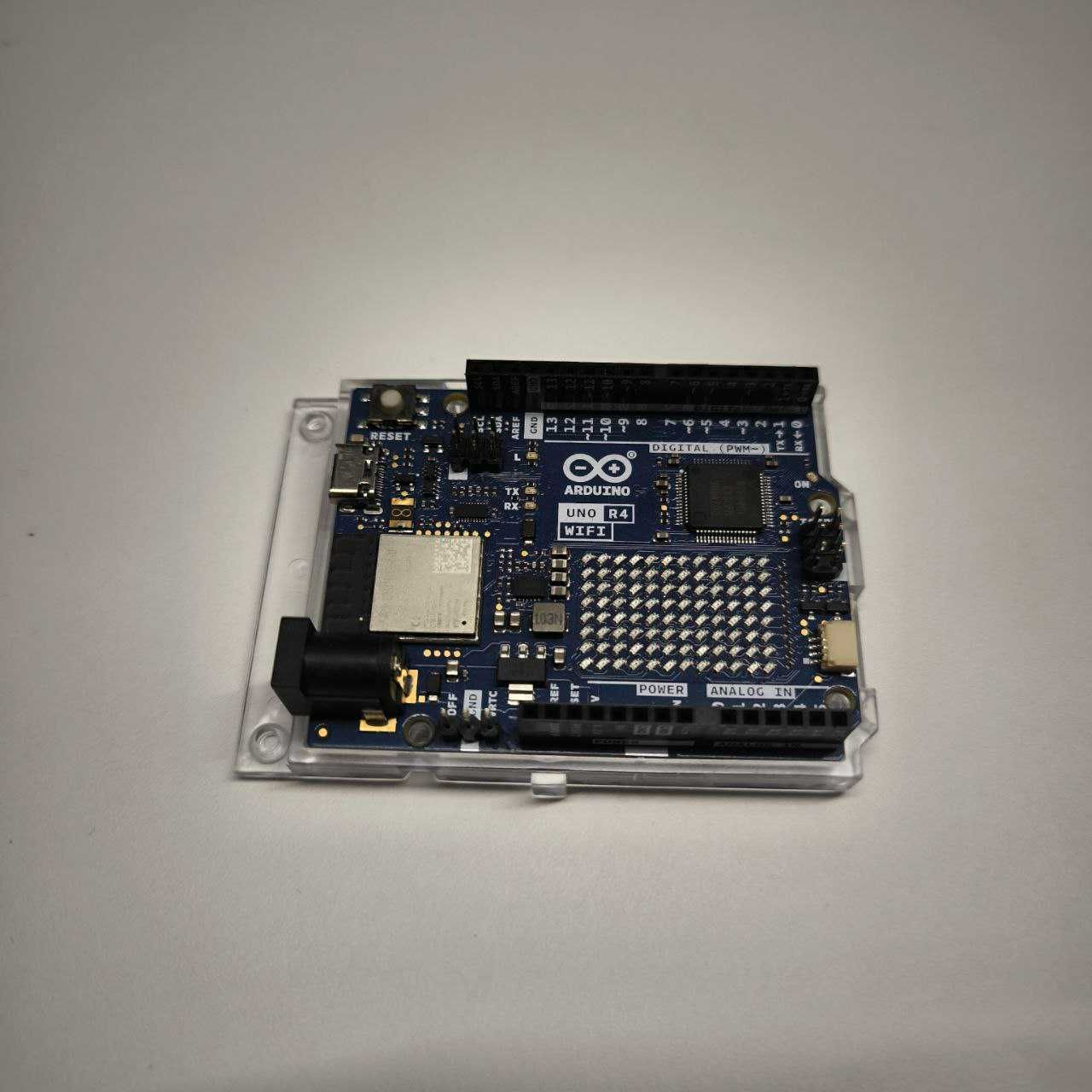 Контролер Arduino Uno R4 Wi-Fi Original
