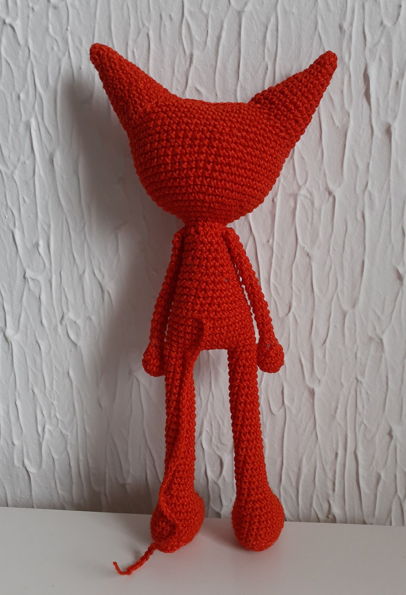 Vermelho do jogo Unravel, crochet amigurumi