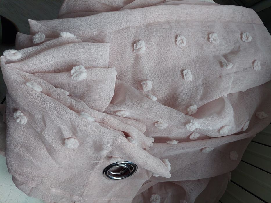 Zasłony na przelotkach