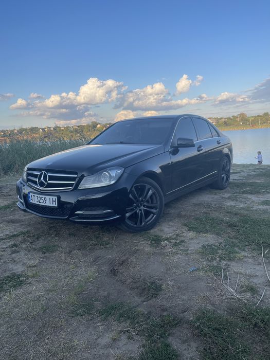 Поміняю на мерседес cls або на E клас