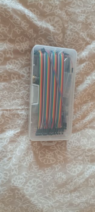 Zestaw komponentów elektronicznych Arduino