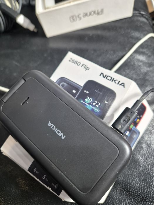Nokia 2660 flip dual sim Symbian