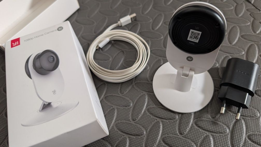 Câmara de Segurança YI Home Camera AI+ 1080p