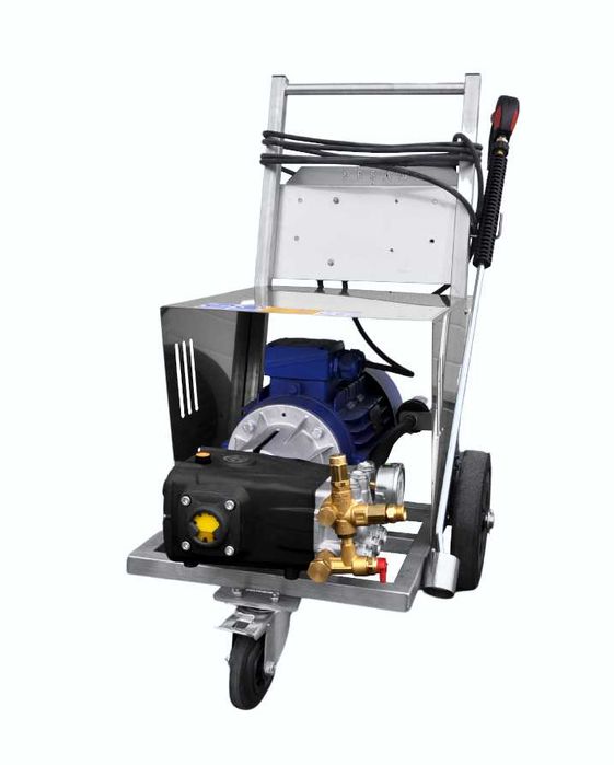 Zestaw pompowy do mycia i dezynfekcji powierzchni WZP 20/21 7,5kW