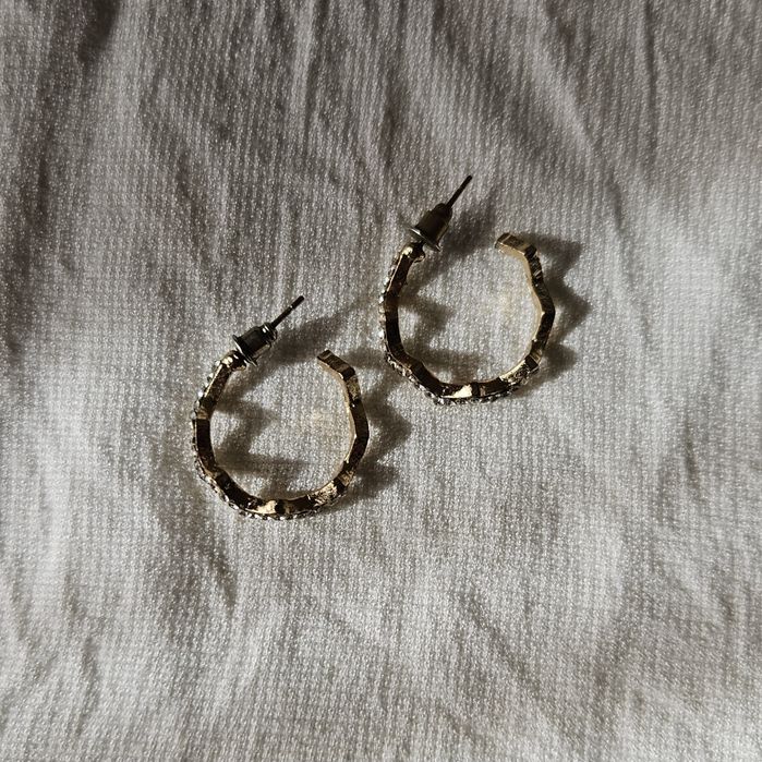 Brincos (entrega em mão)