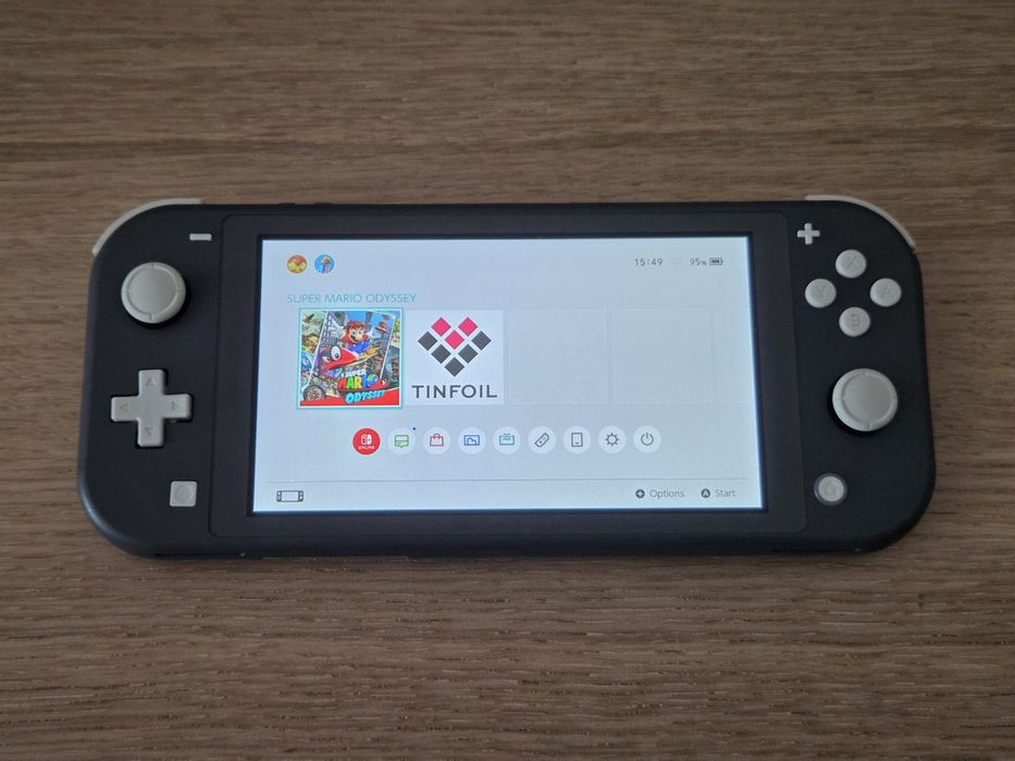 Nintendo Switch Lite desbloqueada cfw tinfoil Mod