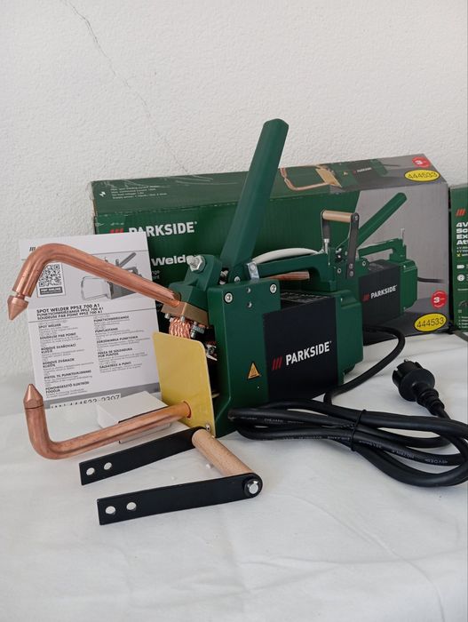 Точковий зварювальний апарат PARKSIDE PPSZ 700 A1 для контактного звар