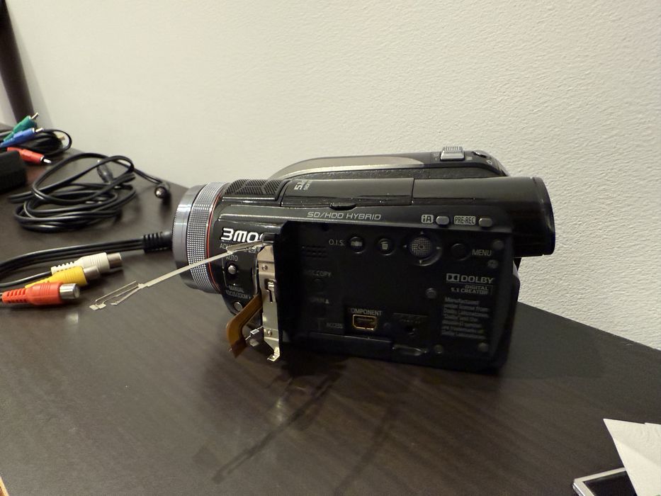 Kamera Panasonic HDC-HS 100