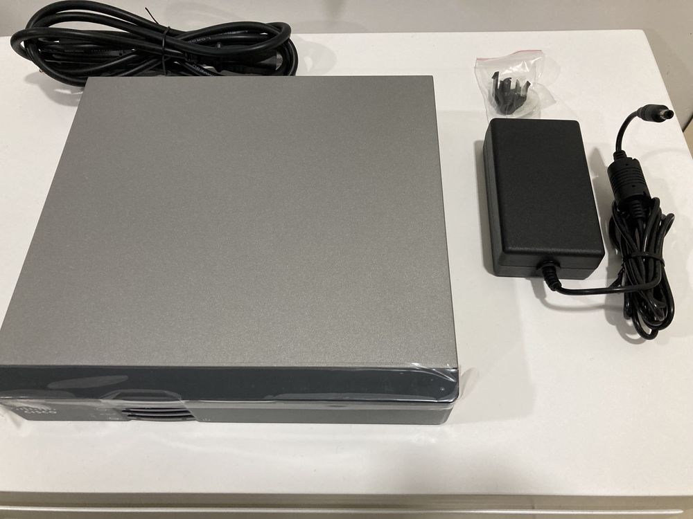 Switch Cisco 867VAE-K9