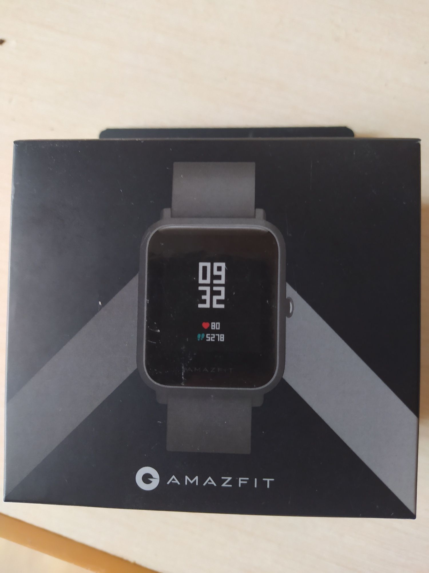 Amazfit Bir смарт годиник