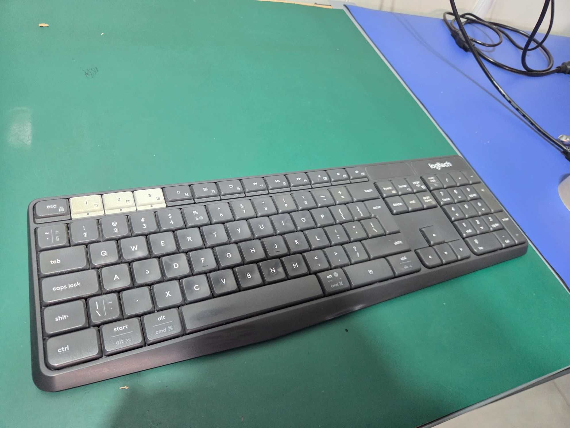 Klawiatura Logitech K375s