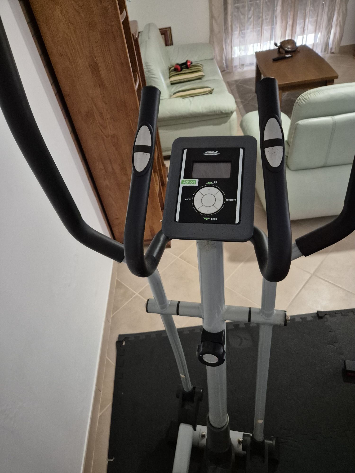 Vendo Eliptica antiga