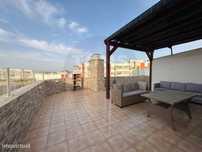 Penthouse com Espetacular Vista Rio Arade, na Praia da Rocha em Por...