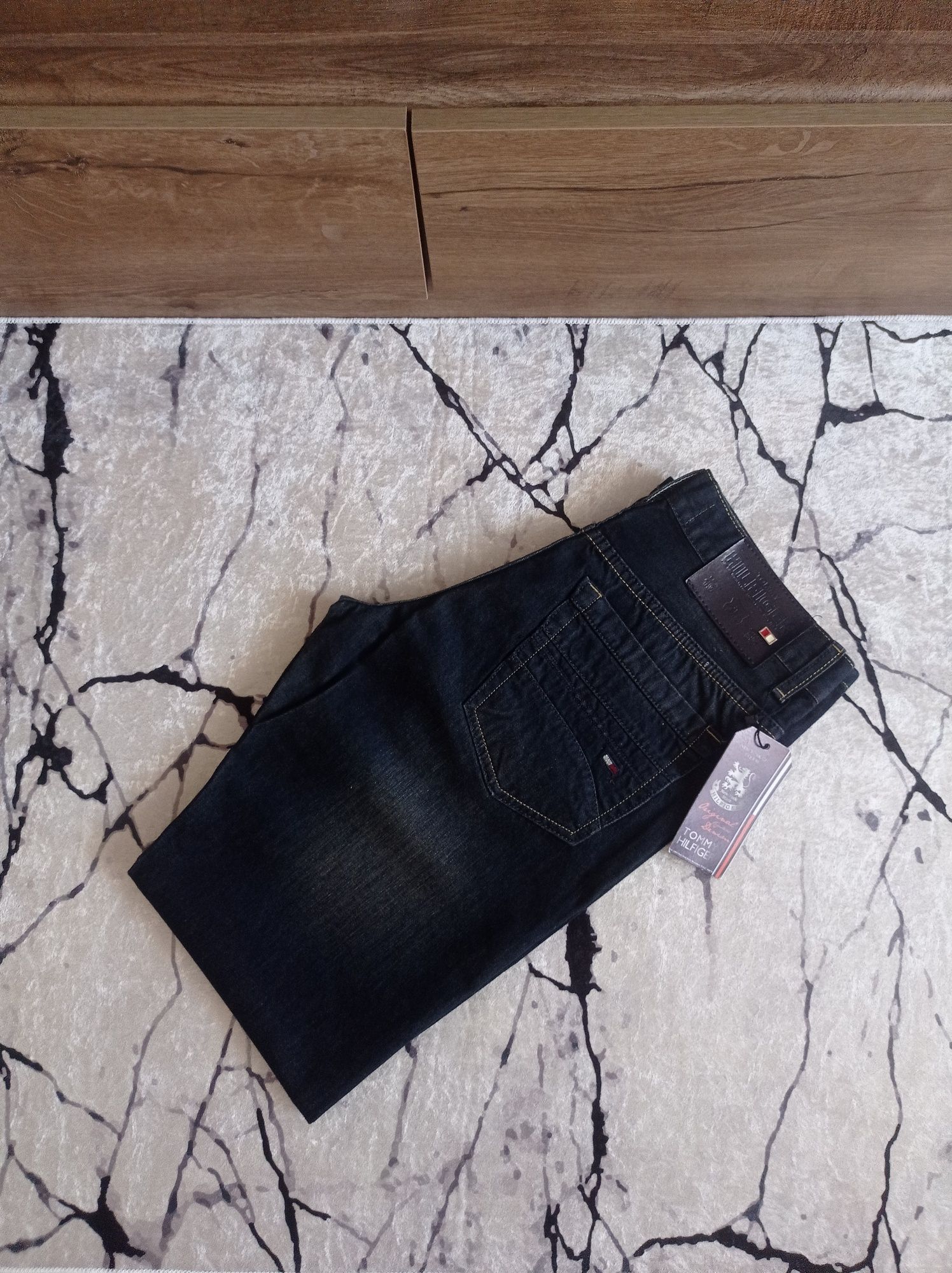 Tommy Hilfiger джинсы мужские / Новые! Размер 31 (3шт)