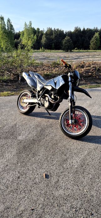 Ktm lc4 620 supermoto