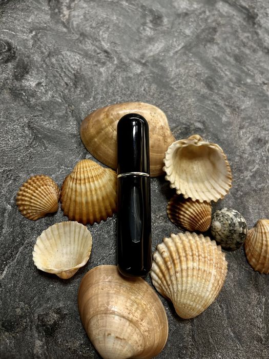 Fiolka z rozpylaczem do perfum 5 ml
