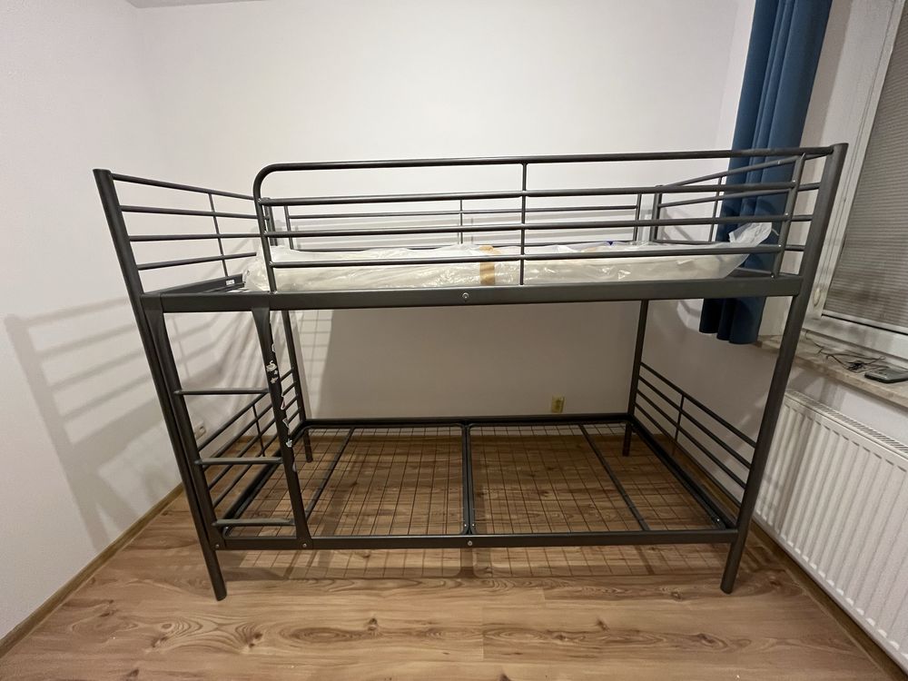 Lóżko piętrowe Ikea SVARTA