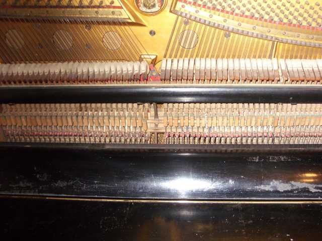 Pianina Ed.Seiler. Koniec XIX wieku. № 20340.